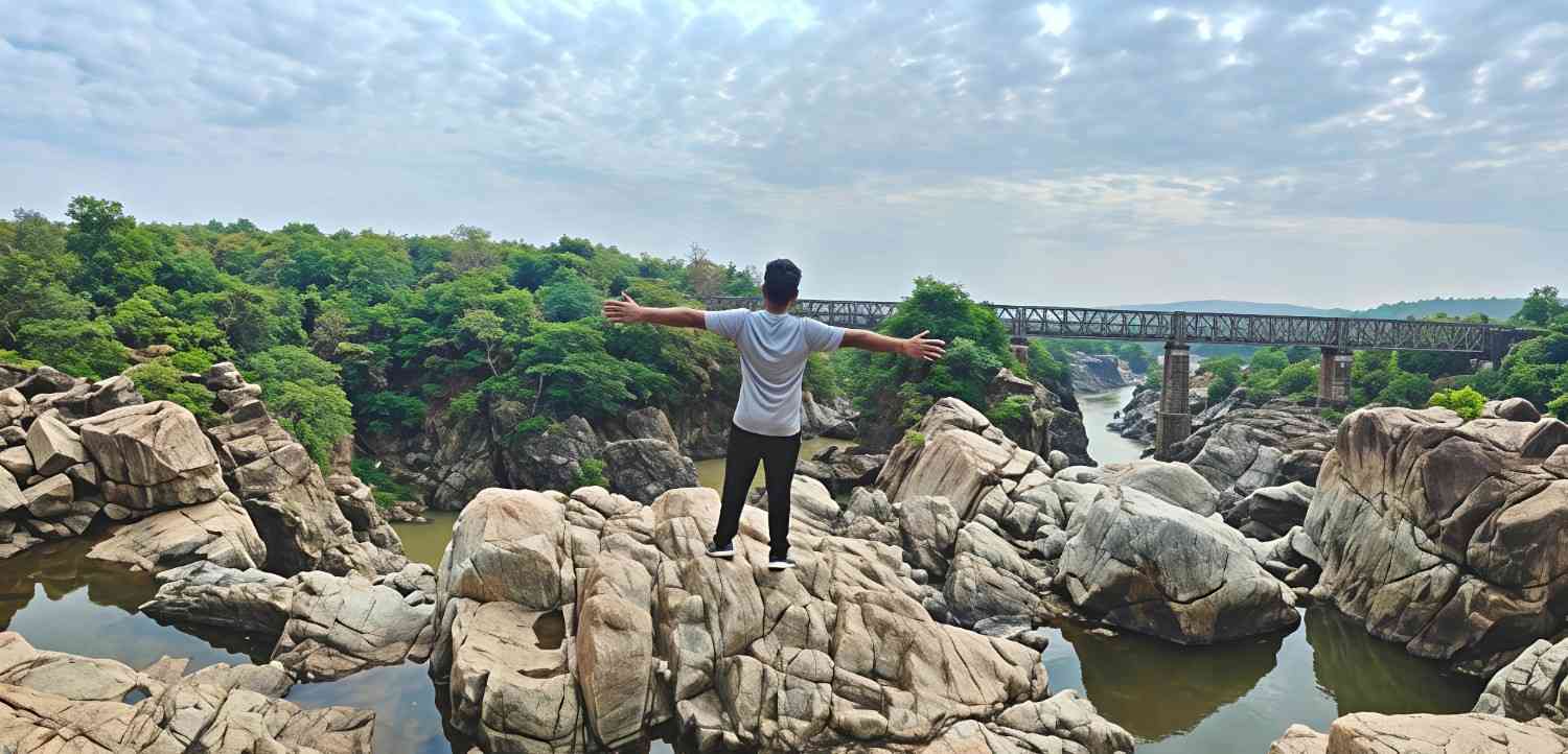 Solo travel adventure by Hrushikesh Jena exploring scenic landscapes